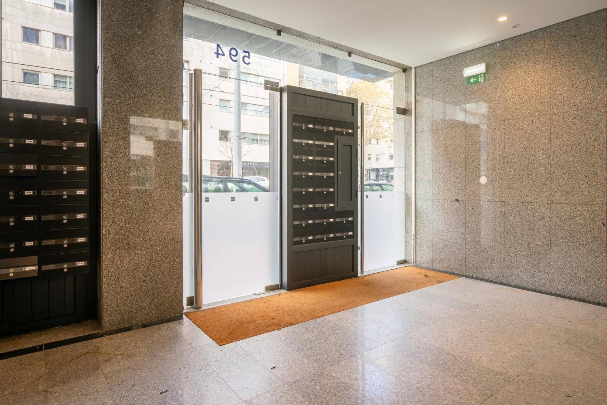 Host Wise - Trendy Spacious Flats - Matosinhos Δωμάτιο φωτογραφία